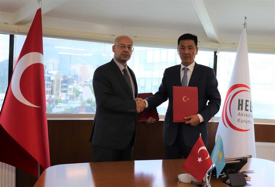 HAK ile Kazakistan Standardizasyon ve Metroloji Enstitüsü Arasında Mutabakat Zaptı İmzalandı